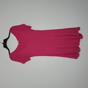 Pink skater t-shirt dress with short sleeves 🔥 5/$25 Bundle Sale 🔥